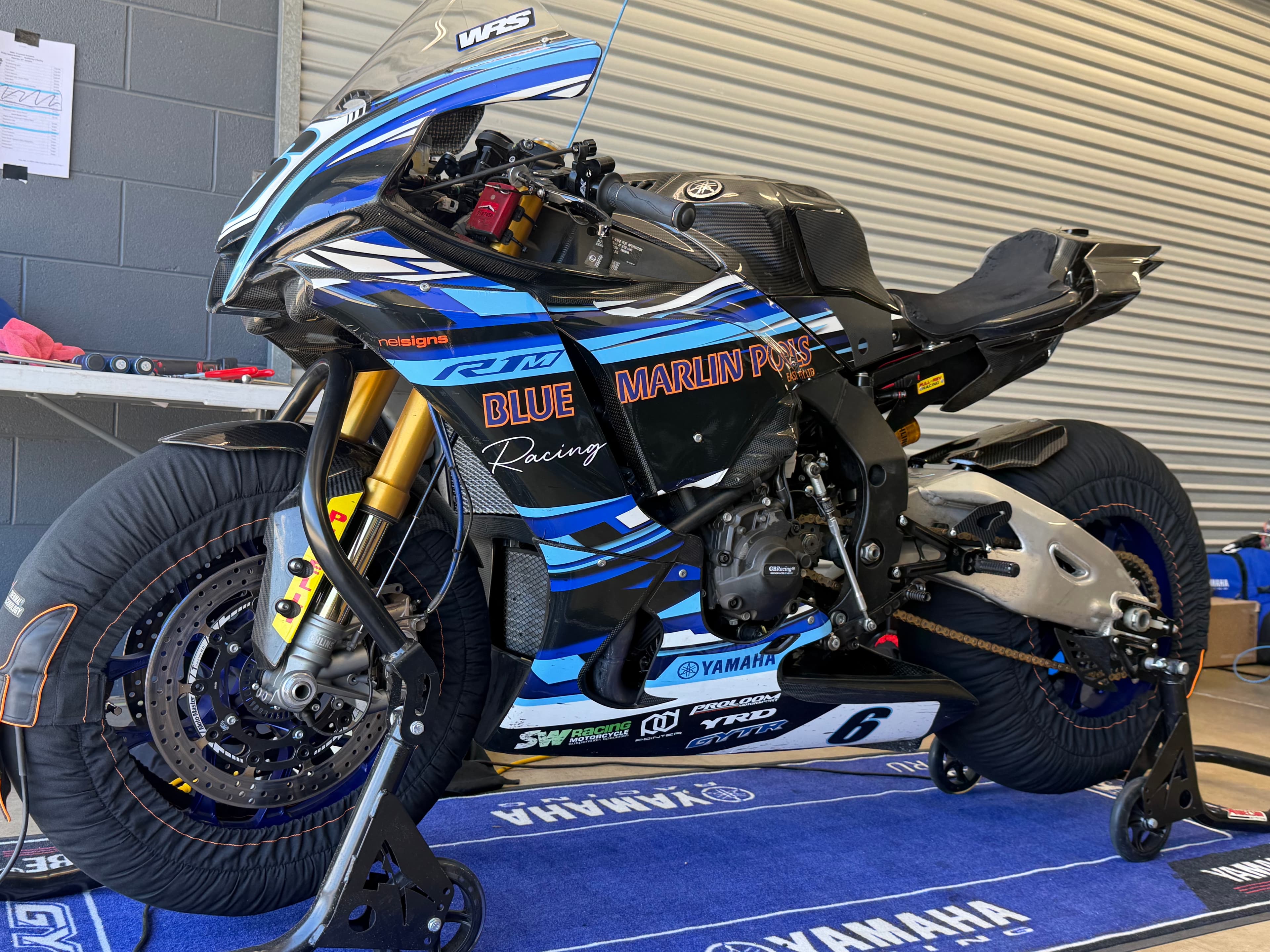 Pointer Racing — Blue Marlin Pools East Racing track bike