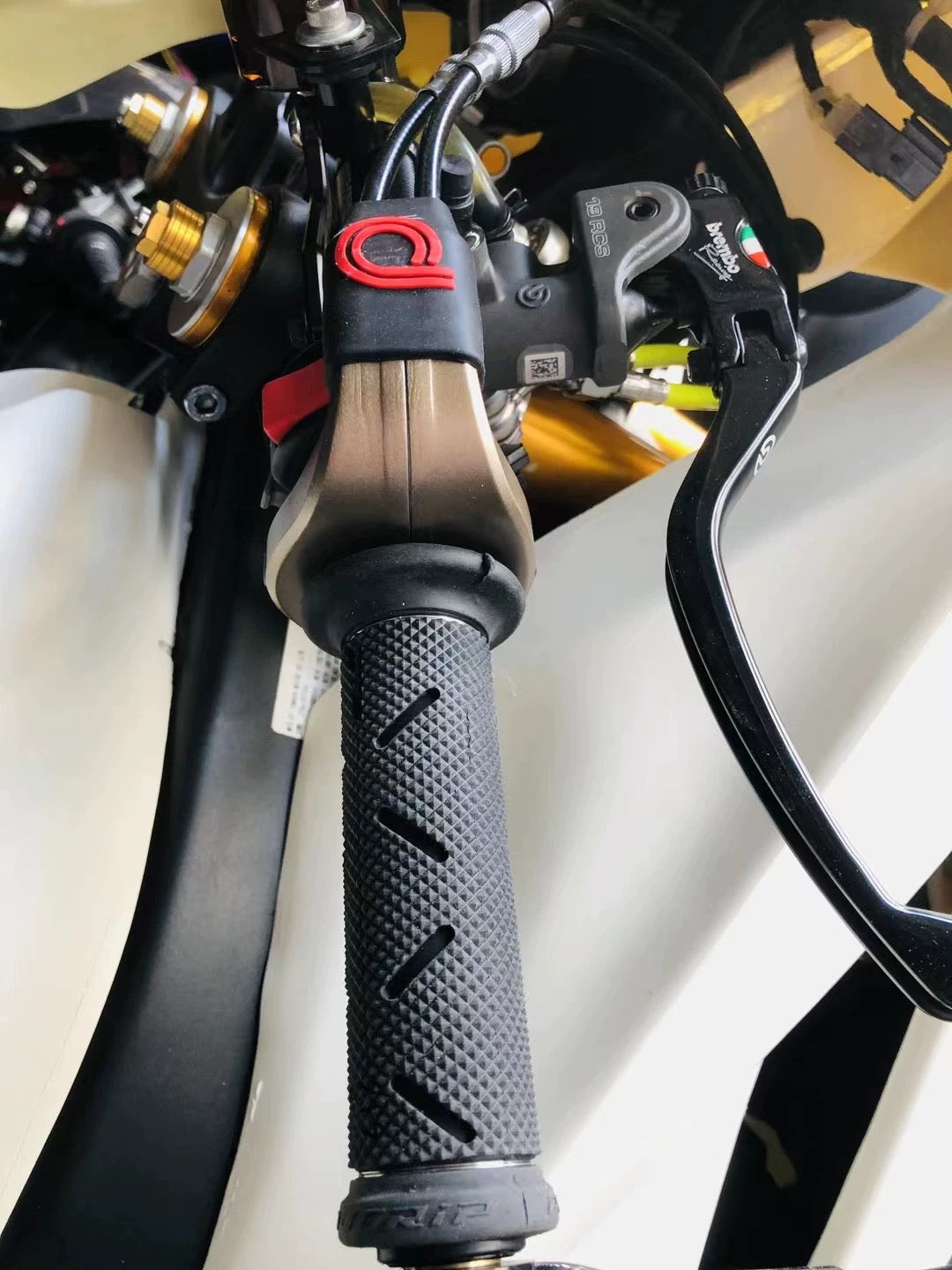 Yamaha r3 Quick Action Throttle kit (2015-2025)